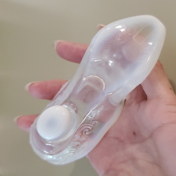 FENTON maybe milky slightly opal glass shoe Depression Vintage décor collectible - Picture 4 of 5